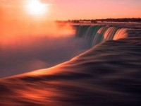 Ниагарский водопад на закате